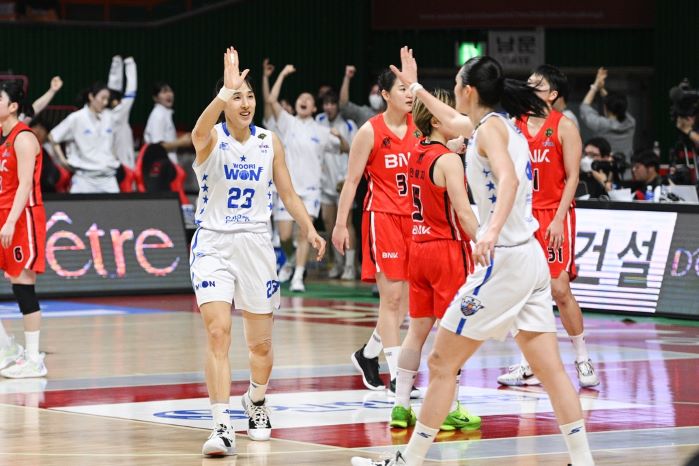 챔피언결정전 MVP 김단비 (사진 출처: WKBL 제공 / 연합뉴스)