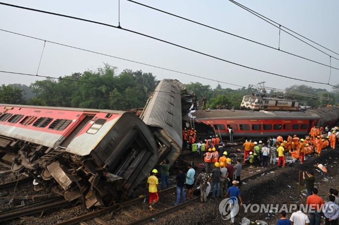 인도 열차 참사 (사진출처: AFP 연합뉴스)