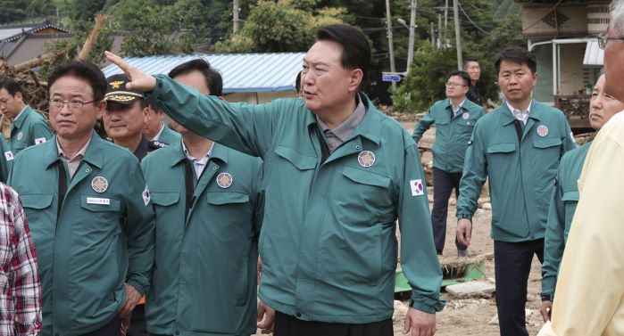 경북 예천 산사태 현장 방문한 윤석열 대통령 [사진출처:예천=연합뉴스]